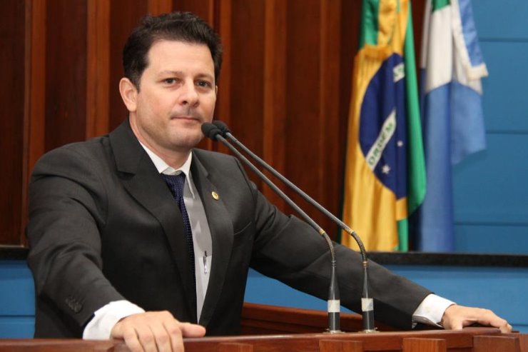 Imagem: Deputado Renato Câmara cobra ação afirmativa do governo federal para movimentar a agricultura familiar durante a crise, através do Programa de Aquisição de Alimentos