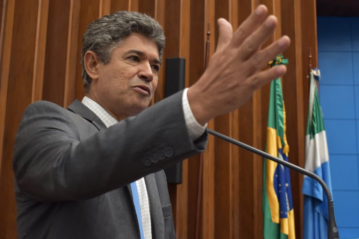 Imagem: Professor Rinaldo sugeriu o empenho de R$ 50 mil em emendas de cada deputado