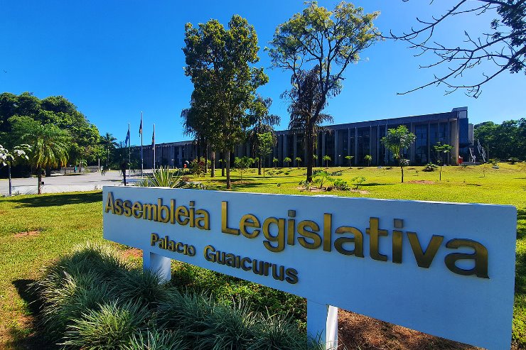 Imagem: Proposta de revisão salarial começou a tramitar nesta segunda-feira na Assembleia Legislativa de Mato Grosso do Sul