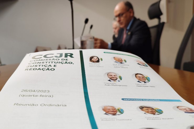 Imagem: A reunião da CCJR acontece todas as quartas-feiras, a partir do Plenarinho Deputado Nelito Câmara