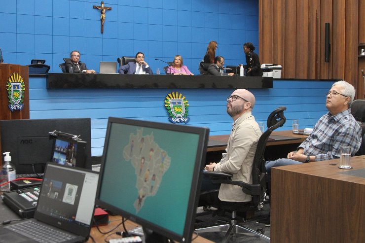 Imagem: A reunião da Frente Parlamentar em Defesa das Santas Casas e Hospitais Filantrópicos reúne deputados e gestores do setor da Saúde 