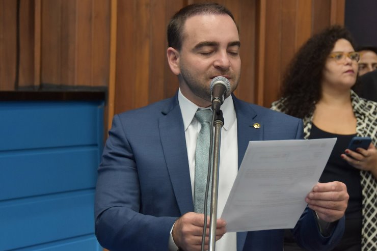 Imagem: Deputado apresenta proposta que torna acessível o prontuário médio aos pacientes