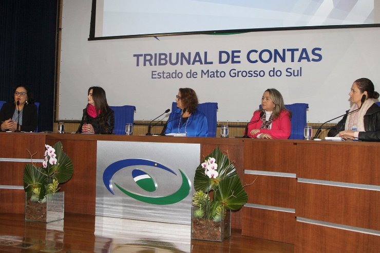 Imagem: O evento está sendo realizado a partir do Plenário do Tribunal de Contas do Estado 