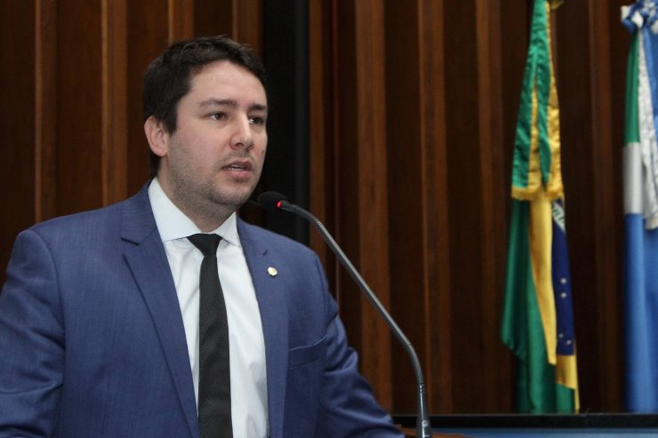 Imagem: Deputado João Henrique, autor do projeto, afirma que divulgar informações atende ao princípio constitucional da publicidade