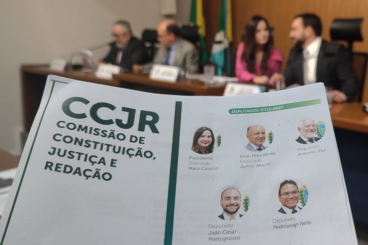 Imagem: A proposta será distribuída na reunião da Comissão de Constituição, Justiça e Redação