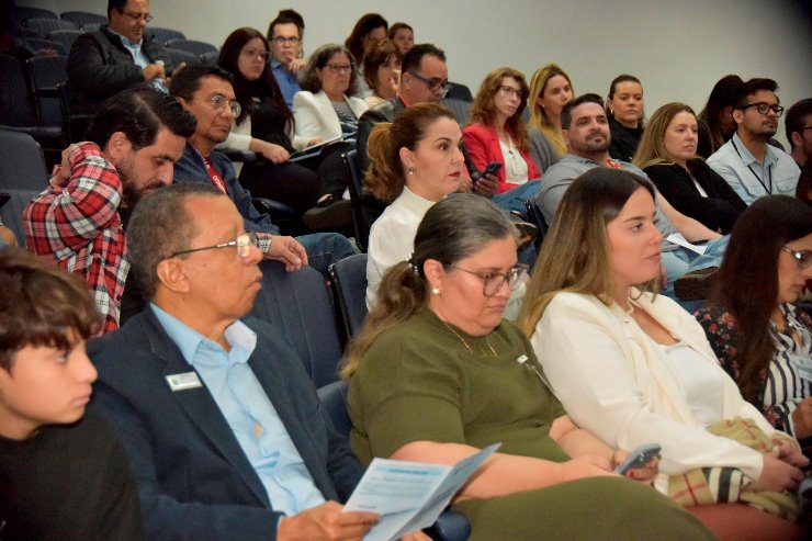 Imagem: Servidores de gabinetes e administrativos da ALEMS participaram de bate-papo sobre Comunicação, Cerimonial e Segurança