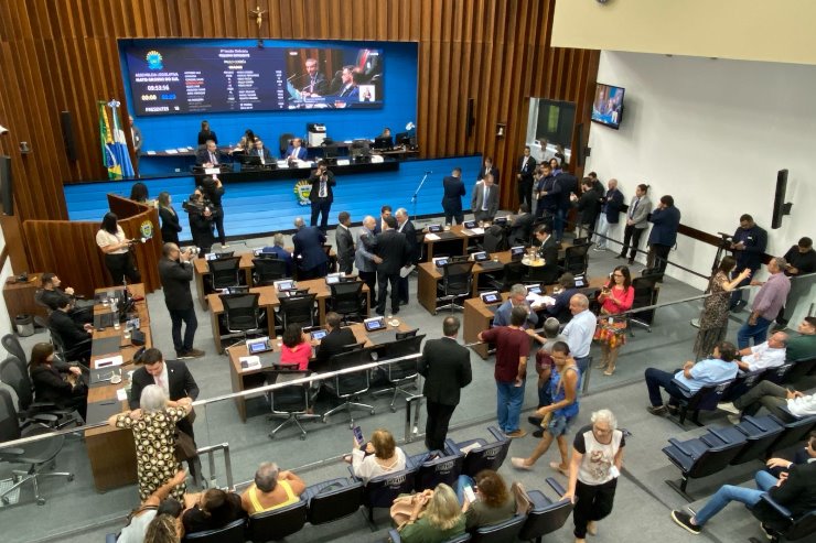 Imagem: É durante as sessões plenárias que acontecem os debates e votações essenciais para a população 