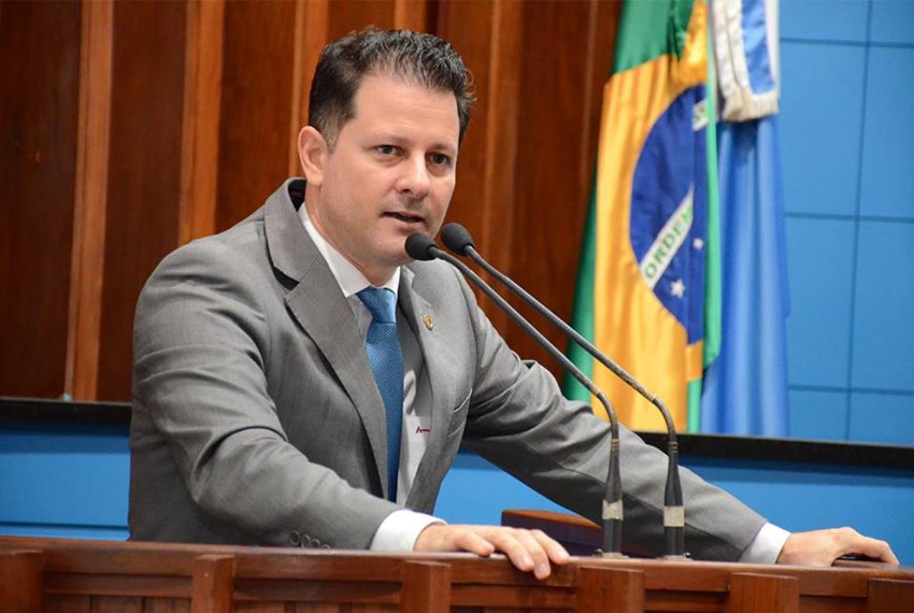 Imagem: Deputado estadual Renato Câmara pediu investimentos do Estado para garantir melhorias no atendimento às mulheres vítimas de violência em Amambai e Nov