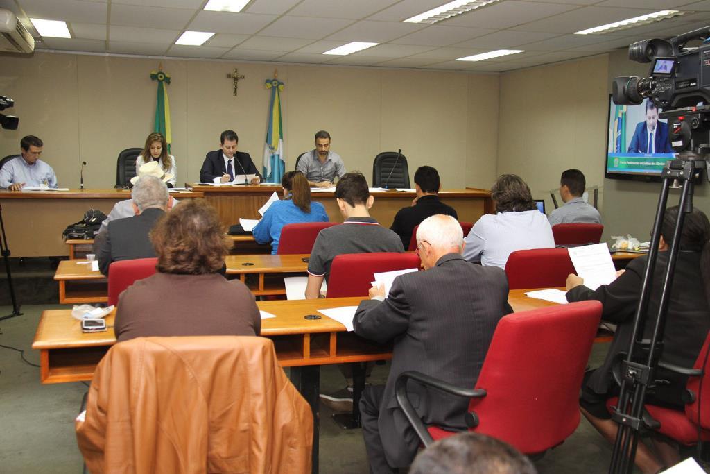 Imagem: Deputados e entidades também debateram ações de regionalização das instituições de longa permanências de idosos no Estado