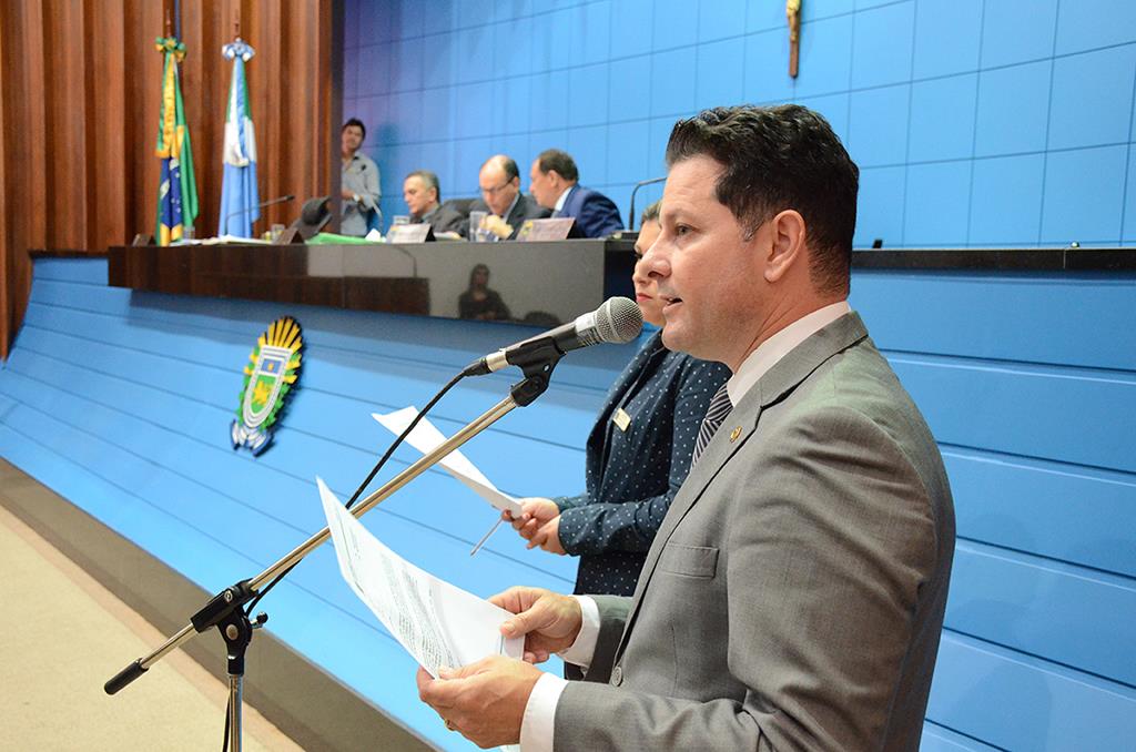 Imagem: Deputado Renato Câmara quer que tradicional feira da agricultura familiar realizada Juti entre para o Calendário Oficial de Eventos do Estado