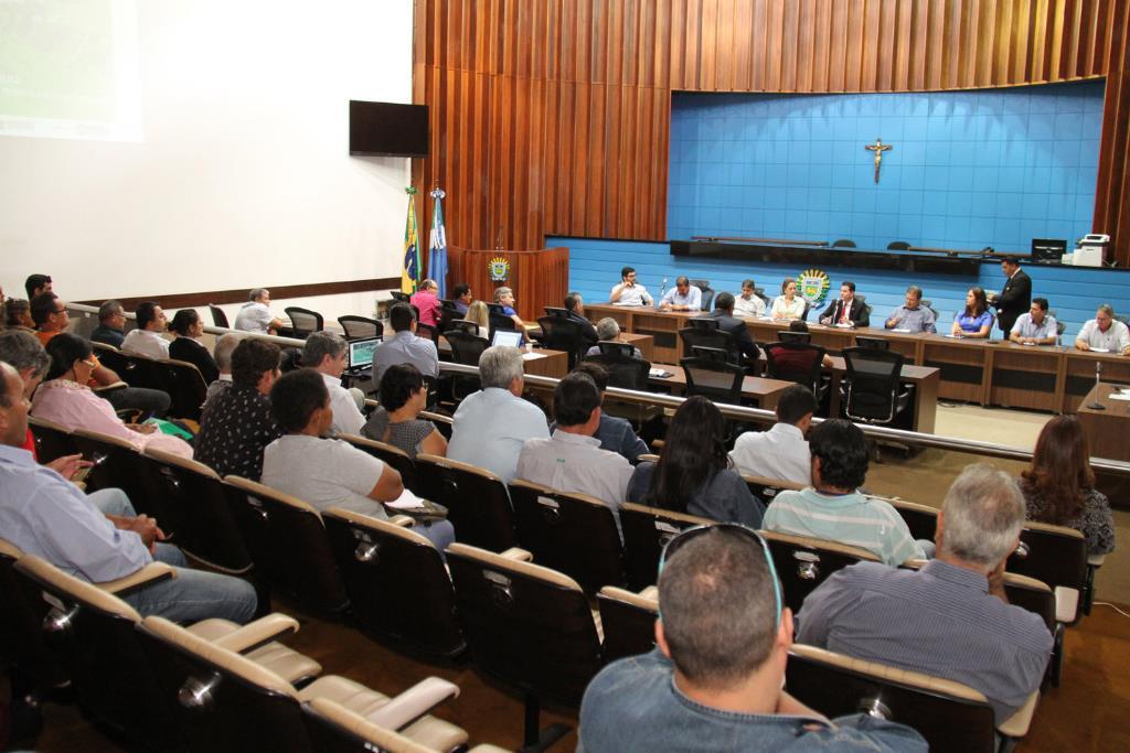 Imagem: Deputado Renato Câmara coordenou no dia 12 o seminário sobre a nota fiscal eletrônica do produtor rural e resultou em encaminhamentos importantes