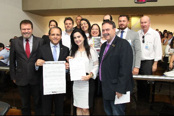 Imagem: Deputados querem "Escola Sem Partido" em Mato Grosso do Sul