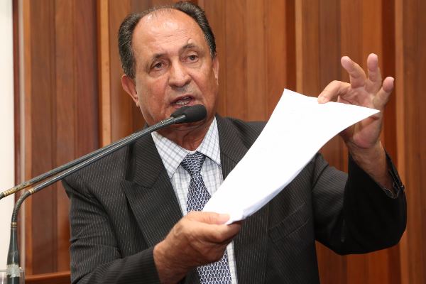 Imagem: Deputado mostrou levantamento da Embrapa neste Dia Estadual do Produtor Rural