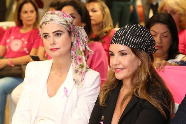 Imagem: As deputadas Mara Caseiro e Antonieta Amorim durante lançamento da campanha