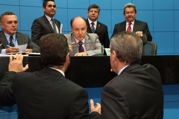 Imagem: Deputados aprovaram quatro propostas nesta terça-feira