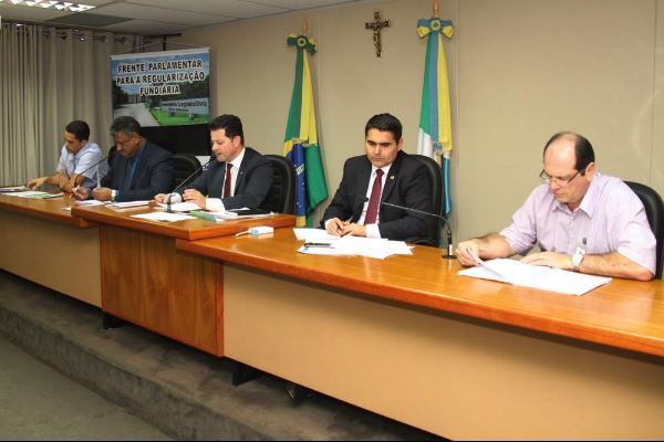 Imagem: Fazem parte do grupo de trabalho 9 parlamentares e 22 instituições ligadas a área fundiária