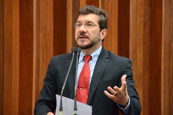 Imagem: Deputado Pedro Kemp discursou na defesa dos trabalhadores
