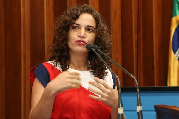 Imagem: Fernanda Teixeira defendeu a estruturação de políticas públicas para Cultura em MS