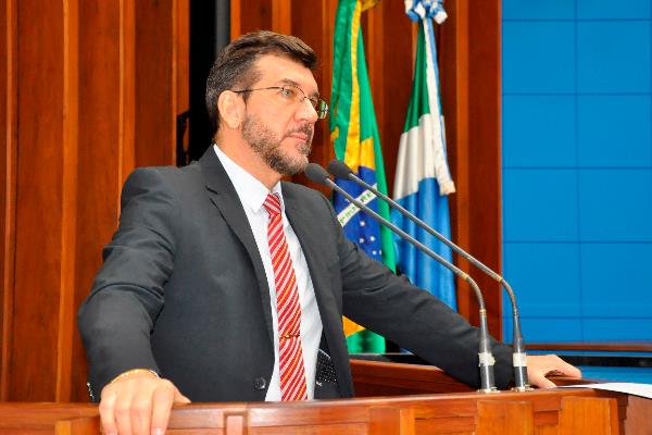 Imagem: Pedro Kemp: "E tem gente por aí dizendo que não houve ditadura no Brasil. Temos que passar isso a limpo"