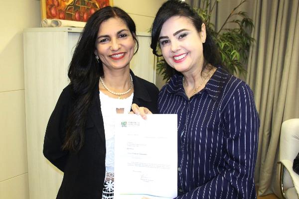 Imagem: Marlin e Mara Caseiro trocam homenagens