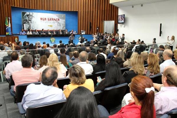 Imagem: Comunidade Nordestina é homenageada em noite de festa na Assembleia Legislativa