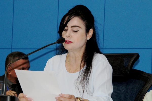 Imagem: Mara Caseiro pede melhorias para rua no Jardim Aero Rancho