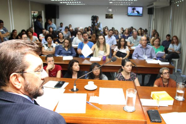 Imagem: Para Kemp, as políticas ambientais precisam ser amplamente debatidas com a sociedade