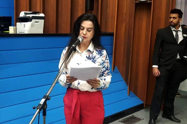 Imagem: Mara Caseiro quer estudantes do Conesul e Sul Fronteira participando do projeto "Caravana da Saúde nas Escolas"