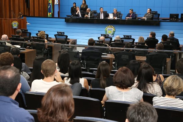 Imagem: Sessão solene com comemoração aos 20 anos da Fundect