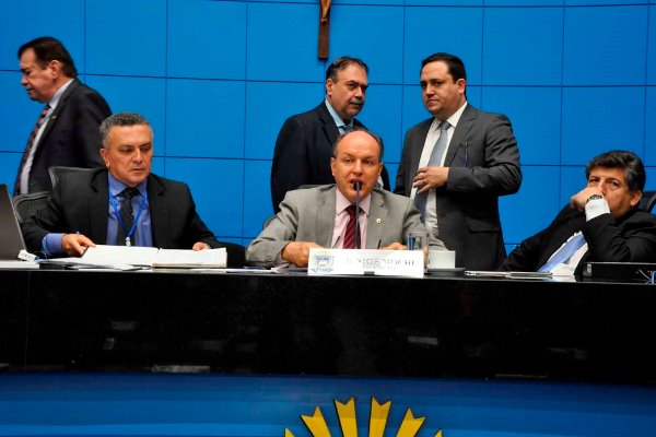 Imagem: Deputados ainda aprovaram outras duas propostas nesta quarta-feira (12)