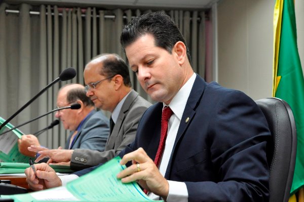 Imagem: Foram distribuídas 8 matéria na reunião da CCJR realizada nesta manhã