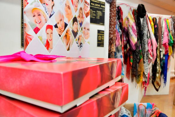 Imagem: Lenços foram arrecadados durante campanha na Assembleia