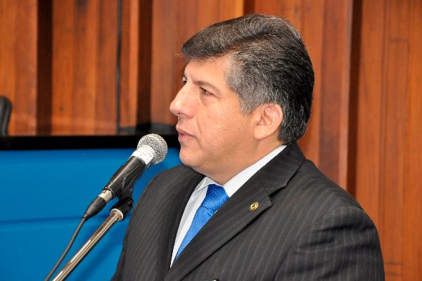 Imagem: Deputado Lídio Lopes durante sessão desta quinta-feira