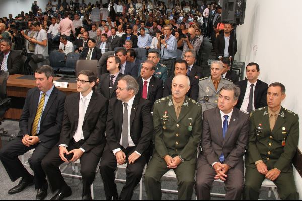 Imagem: Autoridades prestigiam a abertura dos trabalhos legislativos de 2018