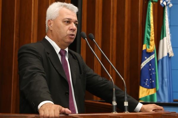 Imagem: Deputado Cabo Almi usou a tribuna para lamentar a morte da vereadora do RJ