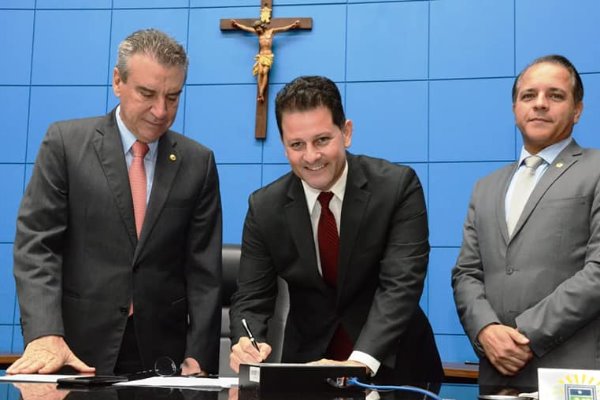 Imagem: Deputado Renato Câmara foi empossado ontem como o novo corregedor-geral da Assembleia Legislativa