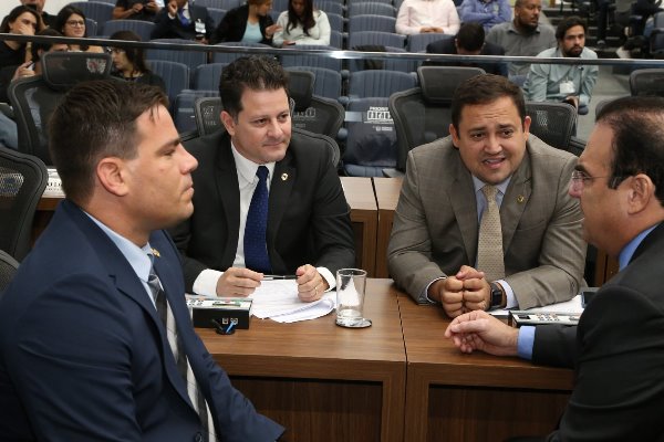 Imagem: As comissões analisam a constitucionalidade e o mérito das proposições