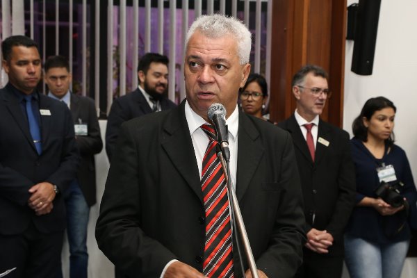 Imagem: Proposta de Almi pretende sustar decreto que regulariza a pesca no Estado por 120 dias