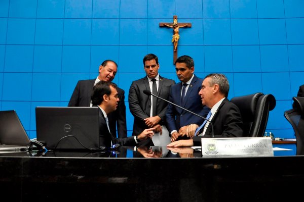 Imagem: Votações são realizadas no Plenário Deputado Júlio Maia