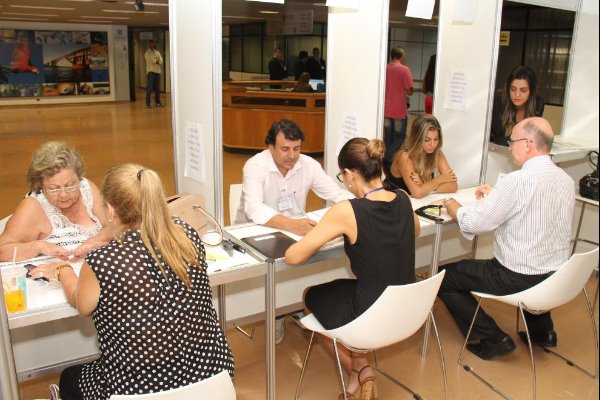 Imagem: O recadastramento dos servidores ativos, inativos e pensionistas terá início no mês de abril