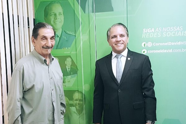 Imagem: Emocionado, parlamentar destaca a importância de Adib dentro da Segurança Pública em MS