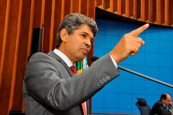 Imagem: Professor Rinaldo informou que as Unidades Básicas de Saúde devem ampliar o horário de atendimento