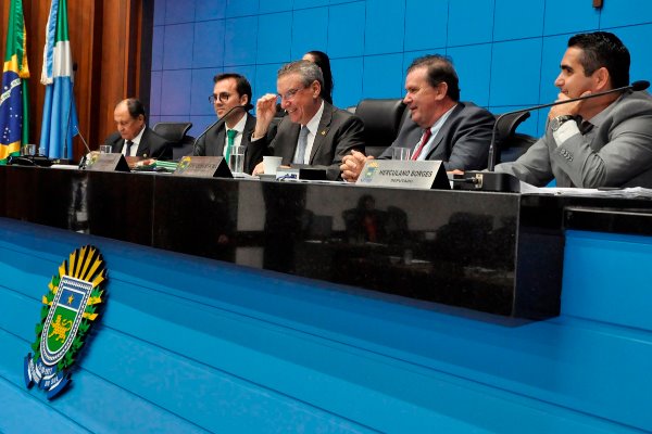 Imagem: Deputados também aprovaram Decreto Legislativo e pedido de indicação