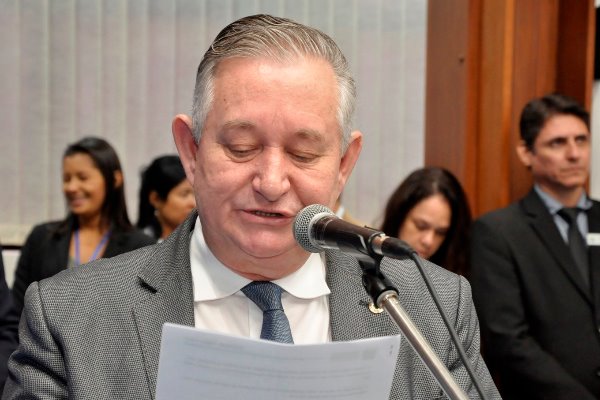 Imagem: Antonio Vaz é autor de PL que incentiva prática esportiva nas escolas