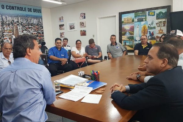 Imagem: Grupo de empresários da Avenida Bandeirantes “pedem socorro’ para comércios não fechem as portas