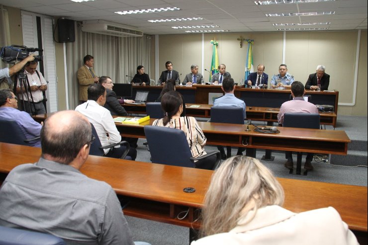 Imagem: Evento, realizado na tarde desta terça-feira, discutiu ações de enfrentamento à violência no ambiente escolar