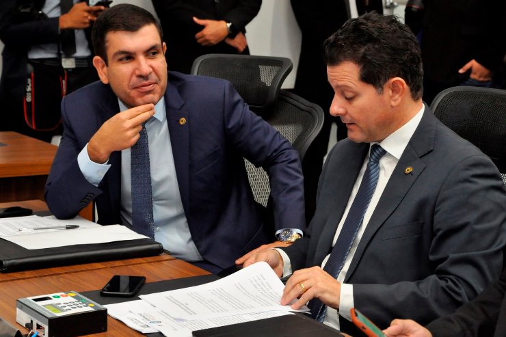 Imagem: As leis sancionadas são dos deputados Jamilson Name e Renato Câmara