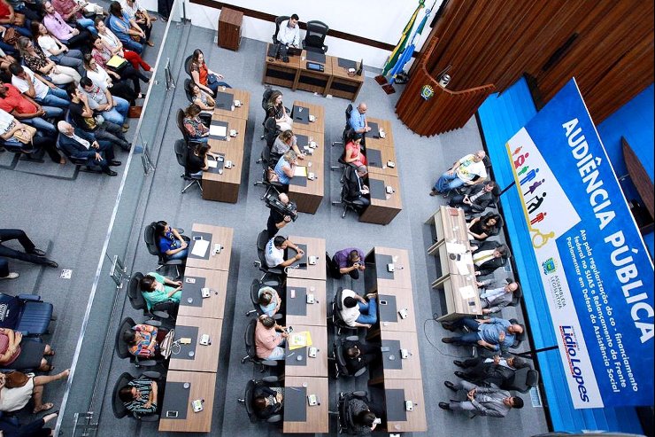 Imagem: Documento foi elaborado durante audiência pública da Frente Parlamentar em Defesa da Assistência Social