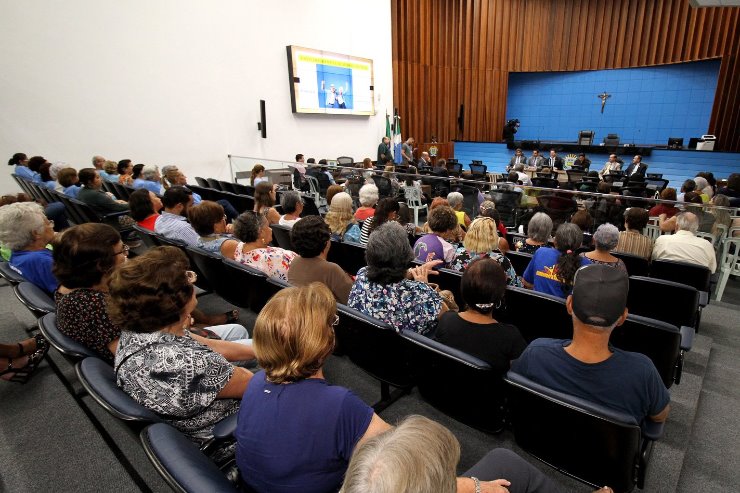 Imagem: Primeira reunião da Frente nesta legislatura contou com número expressivo de participantes