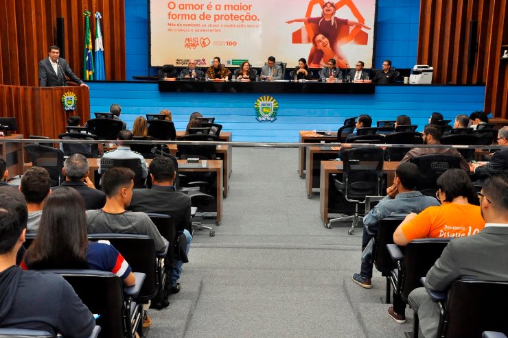 Imagem: Maio Laranja, tema da audiência que debateu a exploração sexual contra crianças e adolescentes